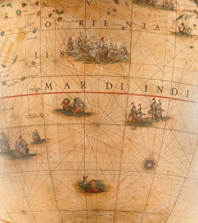 Gran par de globos de biblioteca, el terrestre 1645/48, el celestial después de c.1630 de Willem Blaeu