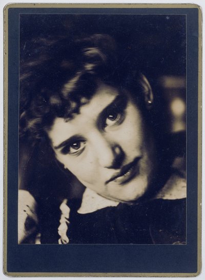 retrato de lis jordan retrato de lis jordan 1891 Hermana de Marie Breitner (título sobre objeto) de Willem Witsen (attributed to)