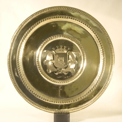 Salva de Carlos II sobre pie de William (attr. to) Normal