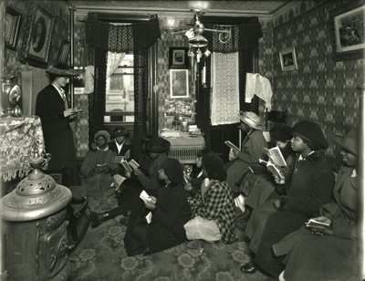 Comité evangelístico, Sra. Williams, 136 W. 99th Street, Srta. Broad enseña, 1916 de William Davis Hassler