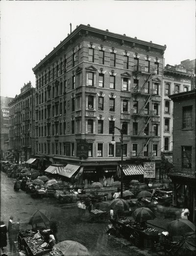 Calle Ludlow en la calle Hester, Lower East Side, c.1910-21 de William Davis Hassler
