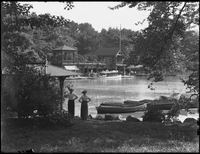 La casa del bote, Central Park, Nueva York, 19 de julio de 1914 de William Davis Hassler