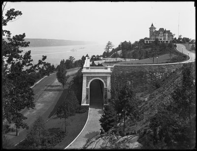 Tryon Hall, Billings Estate, Inwood, Nueva York, c.1914 de William Davis Hassler