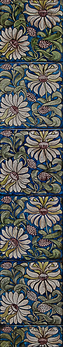 Panel de azulejos de madreselva de William de Morgan