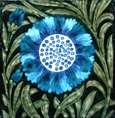 Azulejo con Diseño Floral de Estilo Persa de William de Morgan
