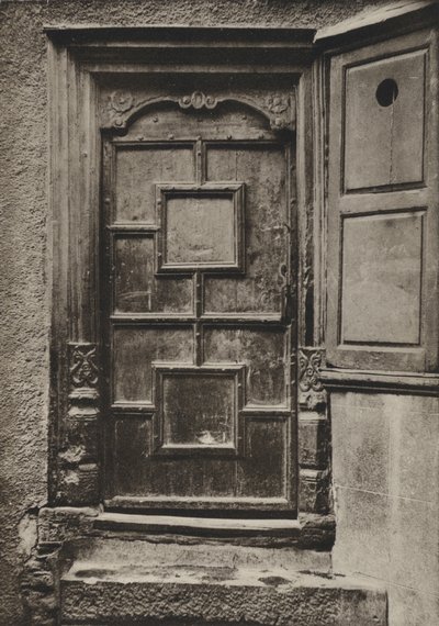 Puerta, Calle Looe, Plymouth (foto en blanco y negro) de William Galsworthy Davie
