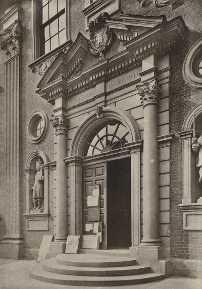 Puerta, The Guildhall, Worcester (foto en blanco y negro) de William Galsworthy Davie