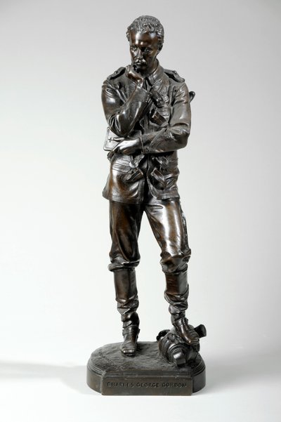 Estatuilla del General Charles Gordon de William Hamo Thornycroft