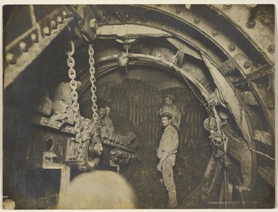 Construcción de la línea Central del Metro de Londres de William Henry Fox Talbot
