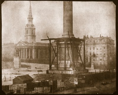 La Columna de Nelson en construcción, c.1841 de William Henry Fox Talbot