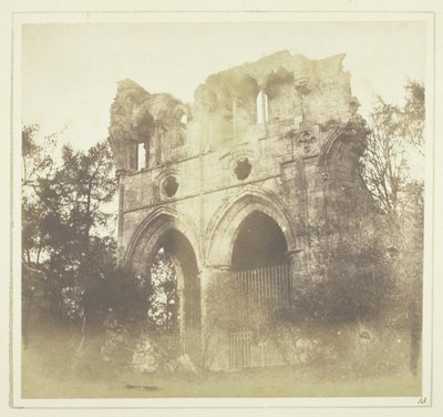 La tumba de Sir W. Scott, en la Abadía de Dryburgh de William Henry Fox Talbot