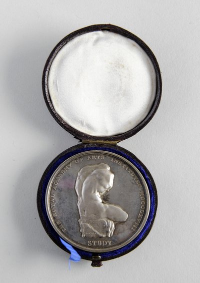Medalla R.A. otorgada a George Frampton 10.12.1884 por el mejor modelo de una figura de William Wyon