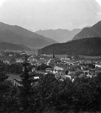 Bad Ischl, al pie del Hoher Dachstein, Salzkammergut, Austria, c1900s de Wurthle and Sons