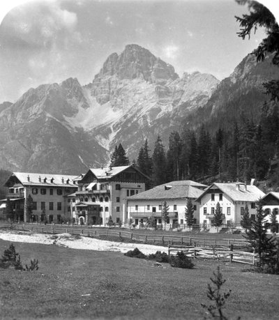 Schluderbach y Paso Croda Rosa, Tirol, Austria, c1900s de Wurthle and Sons
