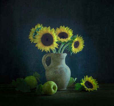 Girasoles y manzanas verdes de Yinan F.