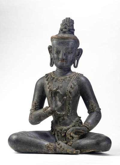 Bodhisattva de estilo nepalés-chino (laca, tela, trazas de pintura azul, dorada y verde y hoja de oro) de Yuan Dynasty Chinese School