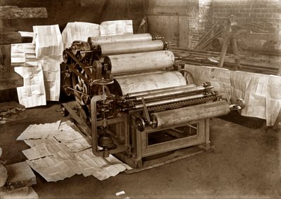 Una imprenta: prensa rotativa para impresión de periódicos, circa 1900 de . .