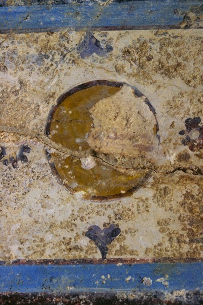 Fragmento de fresco, Templo-Criptoportico de Salus Augusta, antigua ciudad romana de Urbs Salvia, Urbisaglia, Marche, Italia de William Walcutt