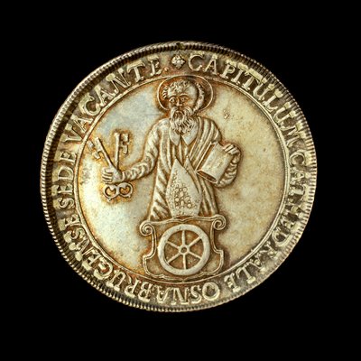 Moneda alemana que representa la figura completa de San Pedro, patrón del obispado de Hippolyte Lalaise Devéria