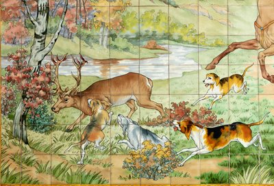 Vista interior, panel de azulejos, pintor Furcy Ernest Tondeur, ejecutor Boch Frères La Louvière, primer panel, escena de caza con tres jinetes, (detalle) de . .