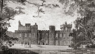 Knowsley Hall de . .