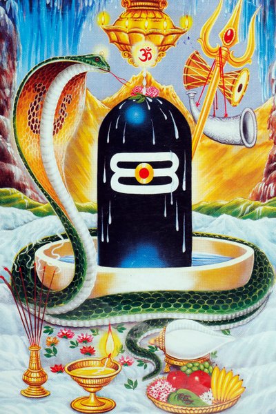Lingam representando el falo del dios hindú Shiva de . .