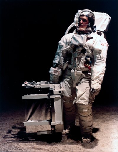 Vuelo espacial tripulado, EE.UU., Apollo, General El Retro-Reflector Láser del Apollo de Ferdinand Georg Waldmuller