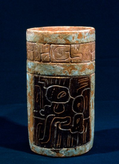 Vasija funeraria maya de Tikal, Petén, Guatemala, período Clásico, c.300-900 d.C. de Hippolyte Lalaise Devéria