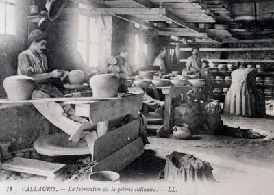 Postal con fabricación de cerámica para vajilla de Vallauris, ca 1900, Francia de William Walcutt