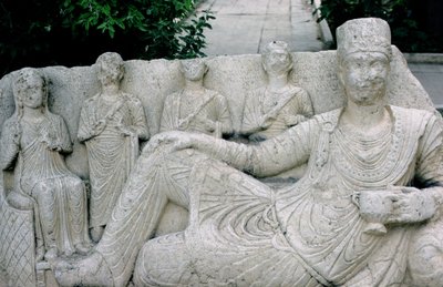 Relieve que representa a una familia de Palmira, probablemente c.10-8 siglo a.C. de Hippolyte Lalaise Devéria