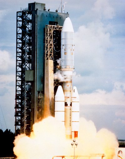 Nave espacial, EE.UU., Voyager lanzamiento de la nave espacial Voyager 1, 5 de septiembre de Frederick (attr. to) Barnard