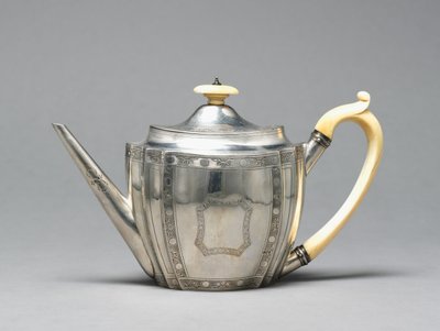 Teapot de firm of George Smith