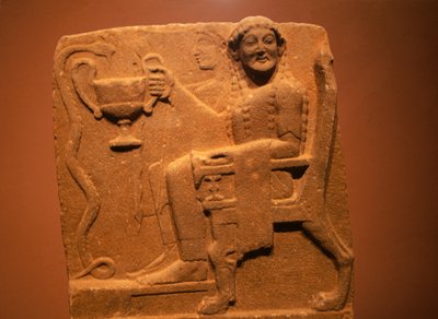 Estela con relieve que representa deidades y serpientes, de Esparta, Grecia de Theodore Charles Ange Coquelin