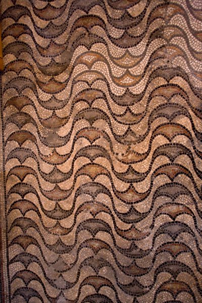 Detalle de decoración de suelo (mosaico) de School Italian