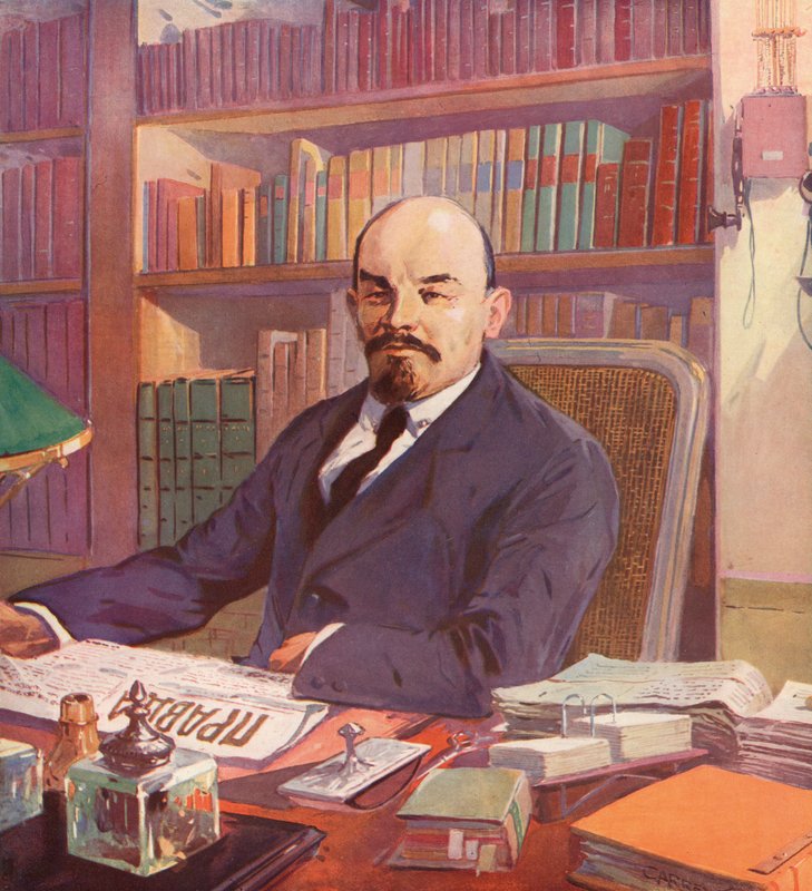 Líder bolchevique ruso Lenin en su oficina en el Kremlin, Moscú, URSS de (after) Carrey