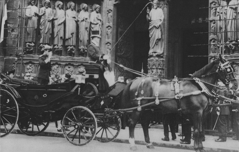 Alfonso XIII en Notre-Dame de (after) French Photographer
