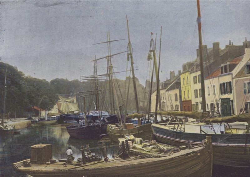 Belle-Ile-en-Mer, Puerto de Palais (foto en color) de (after) French Photographer