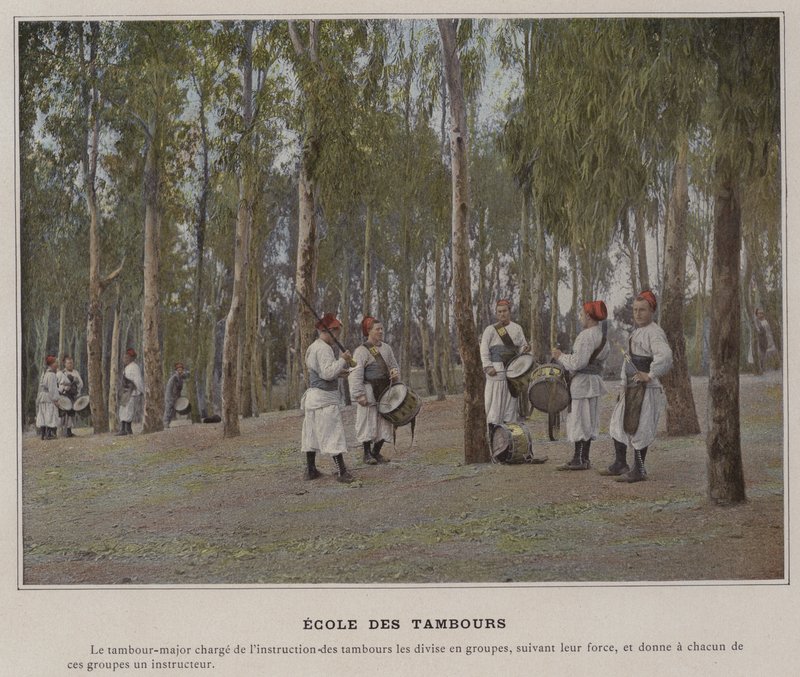 Escuela de tambores de (after) French Photographer