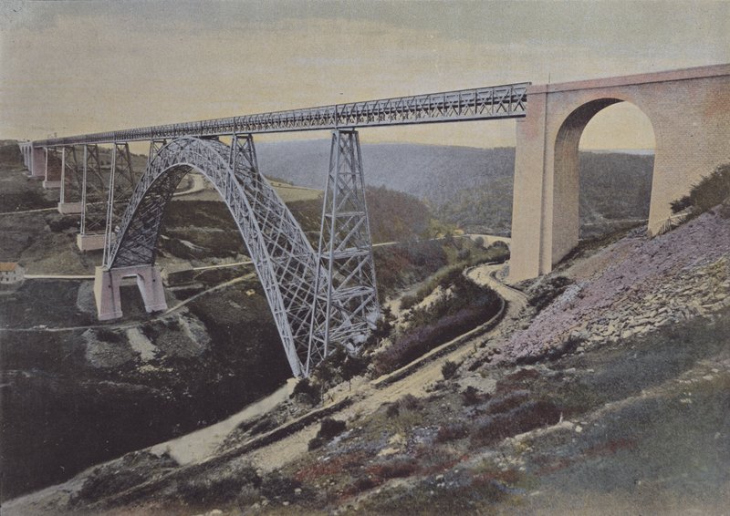 Viaducto de Garabit de (after) French Photographer