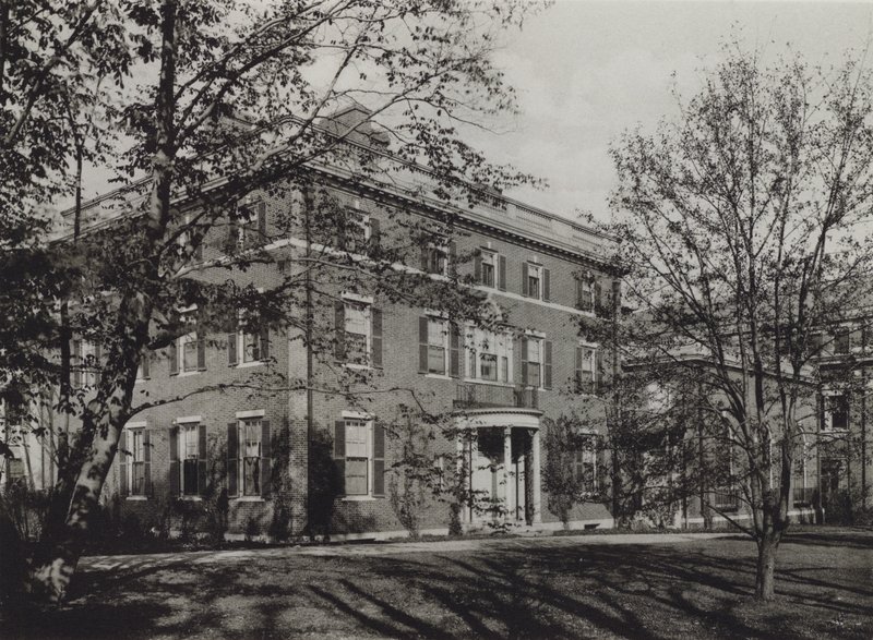 Universidad de Harvard: Residencia del Presidente Lowell de American Photographer (after)