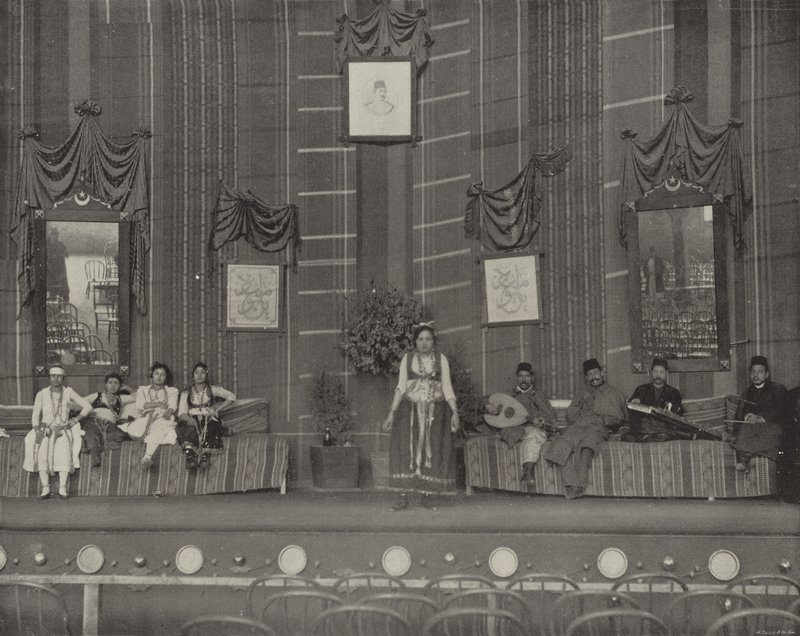 Un baile en el teatro de la calle de El Cairo de American Photographer