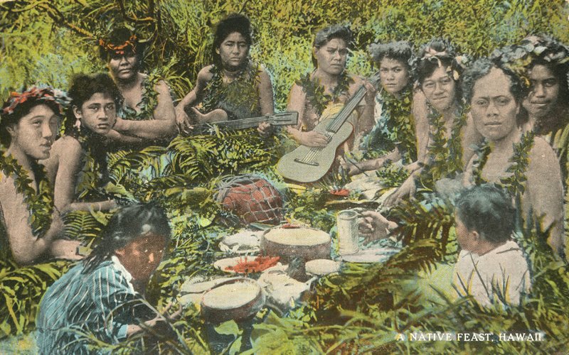 Un festín nativo, Hawai (foto coloreada) de American Photographer
