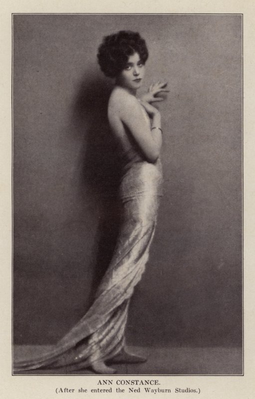 Ann Constance (foto b/n) de American Photographer