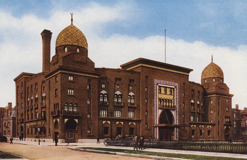 Chicago: Medinah Temple, AAONMS, Cass, Ohio y Ontario (foto en color) de American Photographer