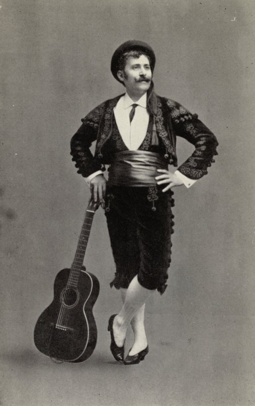 Guiseppe Campanari, como Fígaro, en "El barbero de Sevilla" (fotografía en blanco y negro) de American Photographer