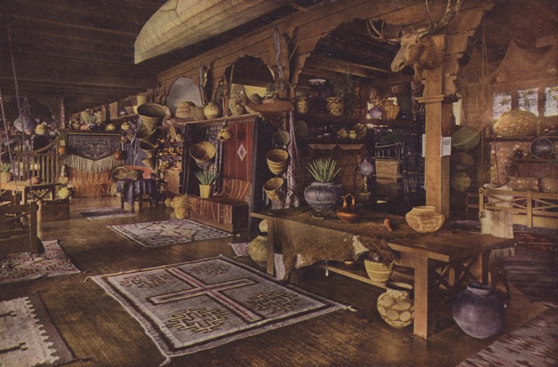 Interior del Edificio Indio, Albuquerque, Nuevo México (foto coloreada) de American Photographer