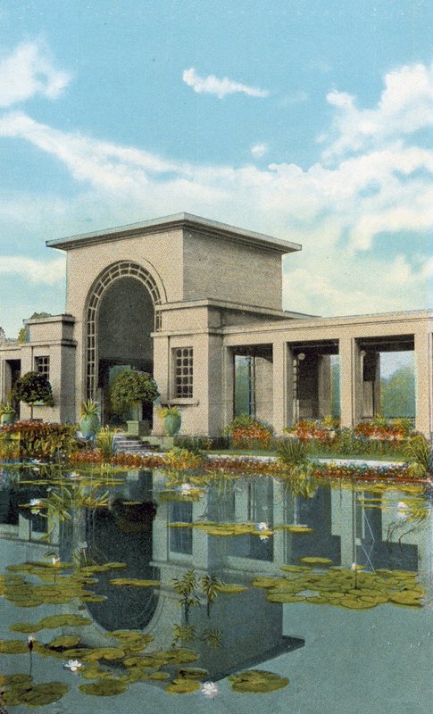 Estanque de lirios y pabellón, Douglas Park de American Photographer
