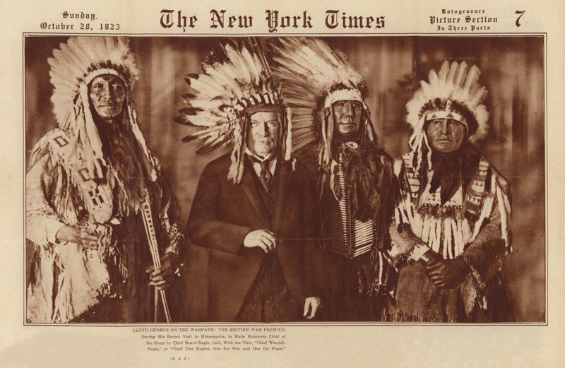 Lloyd George en pie de guerra: el Primer Ministro de Guerra británico (foto b/n) de American Photographer