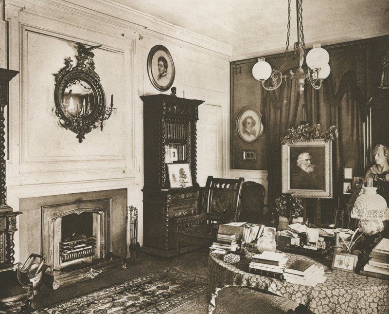 Estudio de Longfellow (fotografía en b/n) de American Photographer