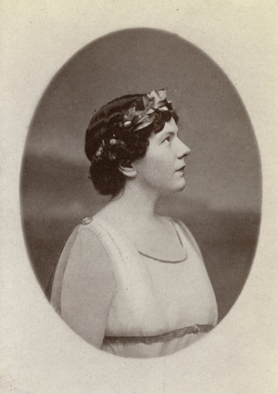 Louise Homer, como Orfeo, en "Orfeo Ed Euridice" (fotografía en blanco y negro) de American Photographer